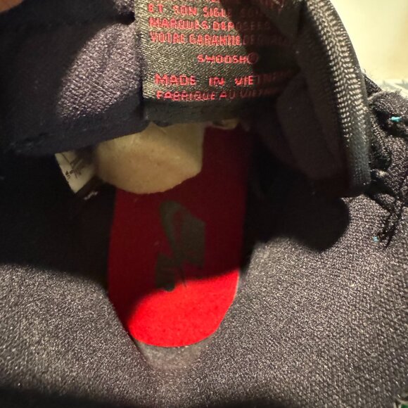 Jordan 1 Retro High NC to Chi (Women's) - Picture 4 of 6